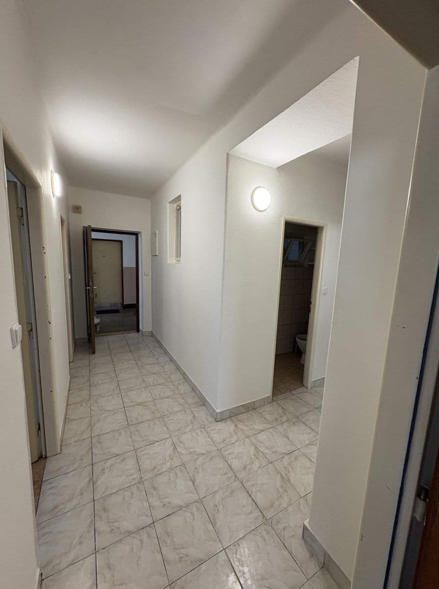 3 bedroom flat to rent, 103 m², Čs. armády, Žamberk, Pardubický Region 3 bedroom flat to rent, 103 m², Čs. armády, Žamberk, Pardubický Region