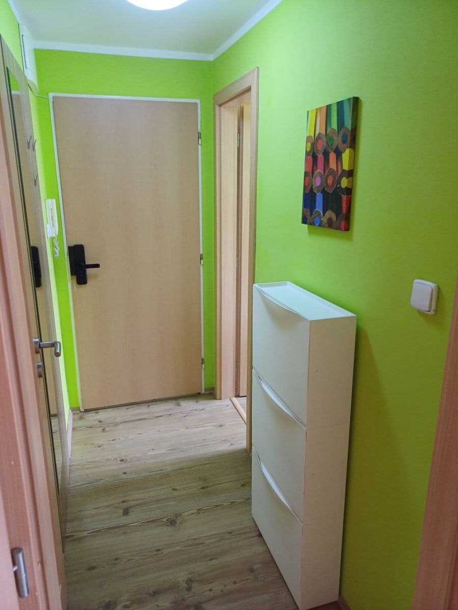 1 bedroom with open-plan kitchen flat to rent, 35 m², Venhudova, Brno, Jihomoravský Region 1 bedroom with open-plan kitchen flat to rent, 35 m², Venhudova, Brno, Jihomoravský Region