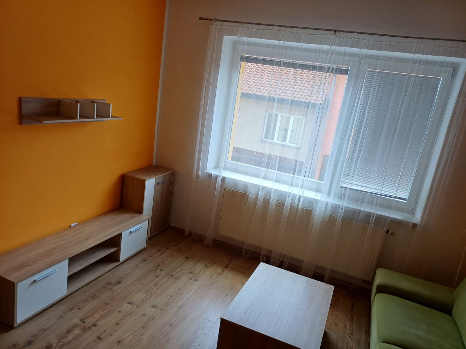 1 bedroom with open-plan kitchen flat to rent, 35 m², Venhudova, Brno, Jihomoravský Region 1 bedroom with open-plan kitchen flat to rent, 35 m², Venhudova, Brno, Jihomoravský Region
