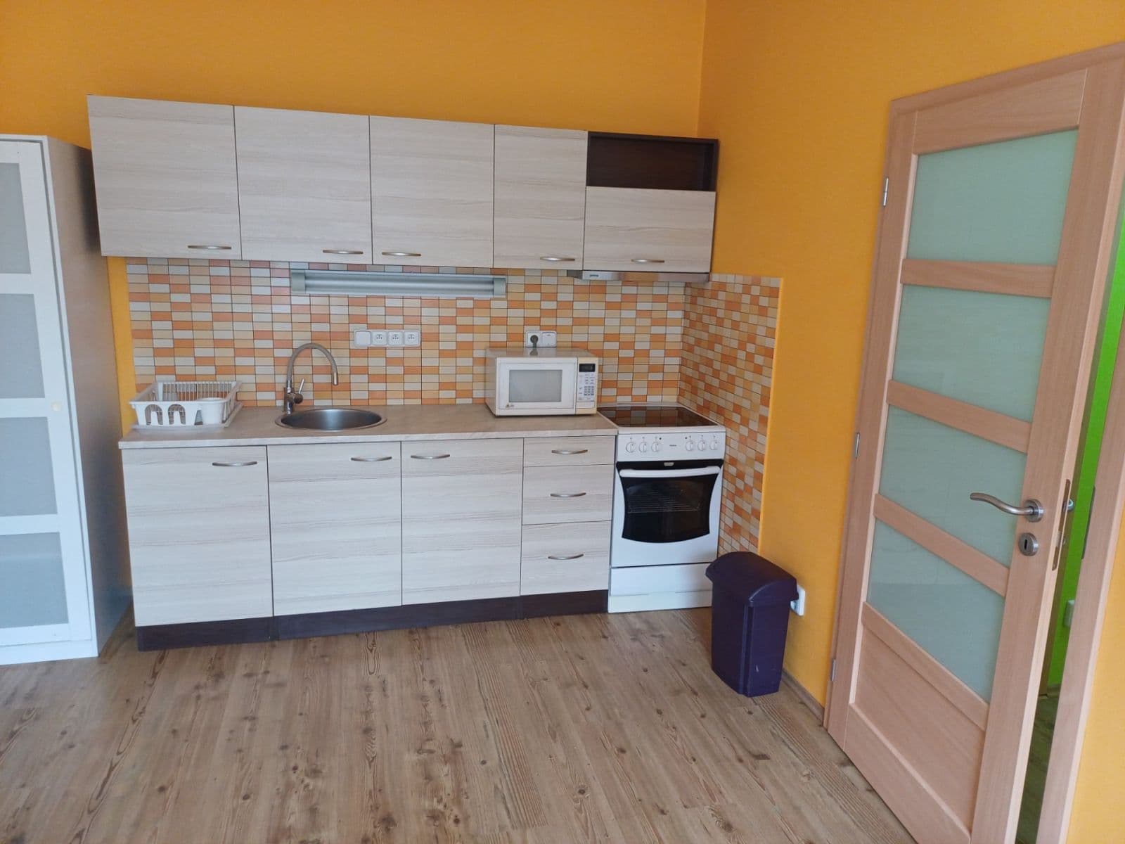 1 bedroom with open-plan kitchen flat to rent, 35 m², Venhudova, Brno, Jihomoravský Region 1 bedroom with open-plan kitchen flat to rent, 35 m², Venhudova, Brno, Jihomoravský Region