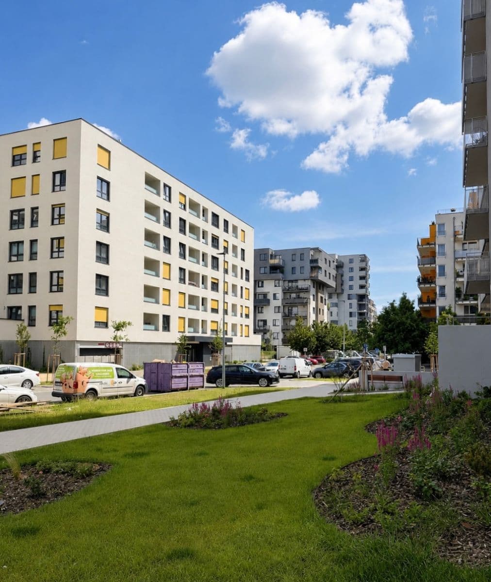 Studio flat to rent, 34 m², Gerstelova, Prague, Prague Studio flat to rent, 34 m², Gerstelova, Prague, Prague