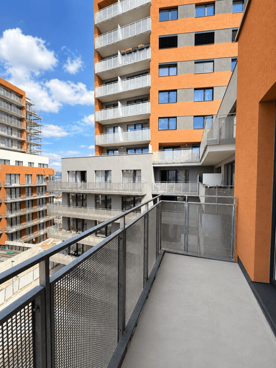 Studio flat to rent, 34 m², Gerstelova, Prague, Prague Studio flat to rent, 34 m², Gerstelova, Prague, Prague