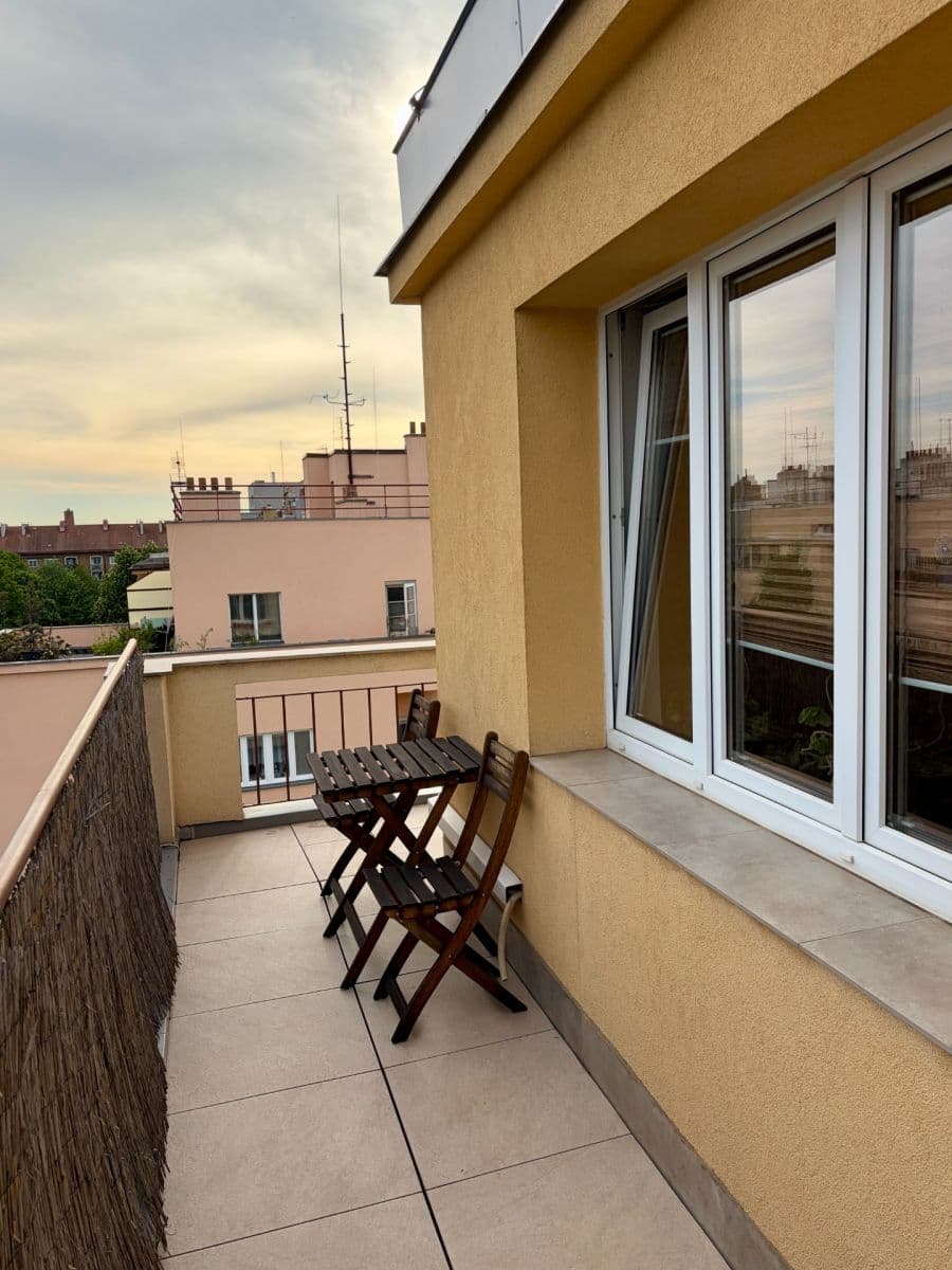 2 bedroom flat to rent, 48 m², Hartigova, Prague, Prague 2 bedroom flat to rent, 48 m², Hartigova, Prague, Prague