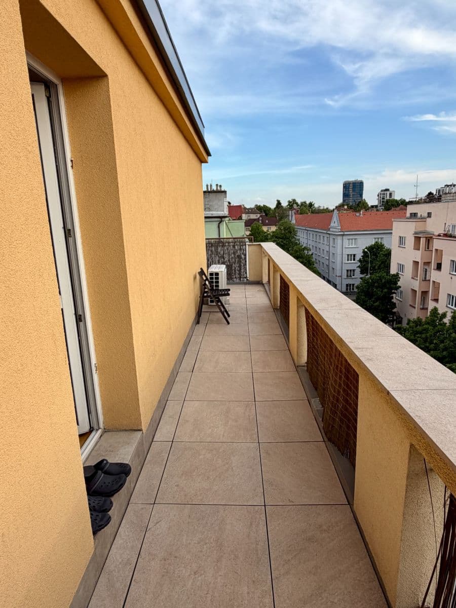 2 bedroom flat to rent, 48 m², Hartigova, Prague, Prague 2 bedroom flat to rent, 48 m², Hartigova, Prague, Prague