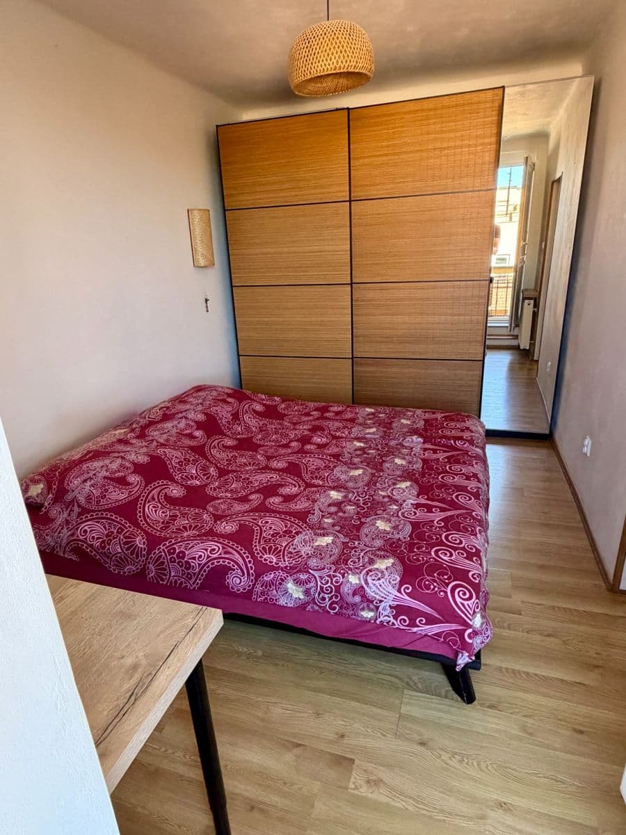 2 bedroom flat to rent, 48 m², Hartigova, Prague, Prague 2 bedroom flat to rent, 48 m², Hartigova, Prague, Prague