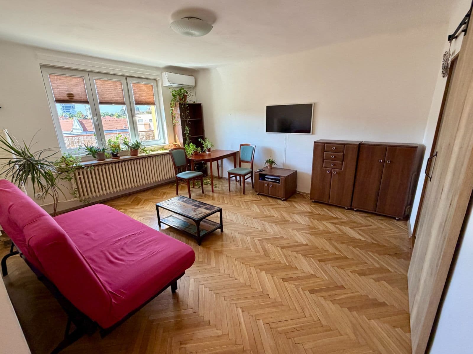 2 bedroom flat to rent, 48 m², Hartigova, Prague, Prague 2 bedroom flat to rent, 48 m², Hartigova, Prague, Prague
