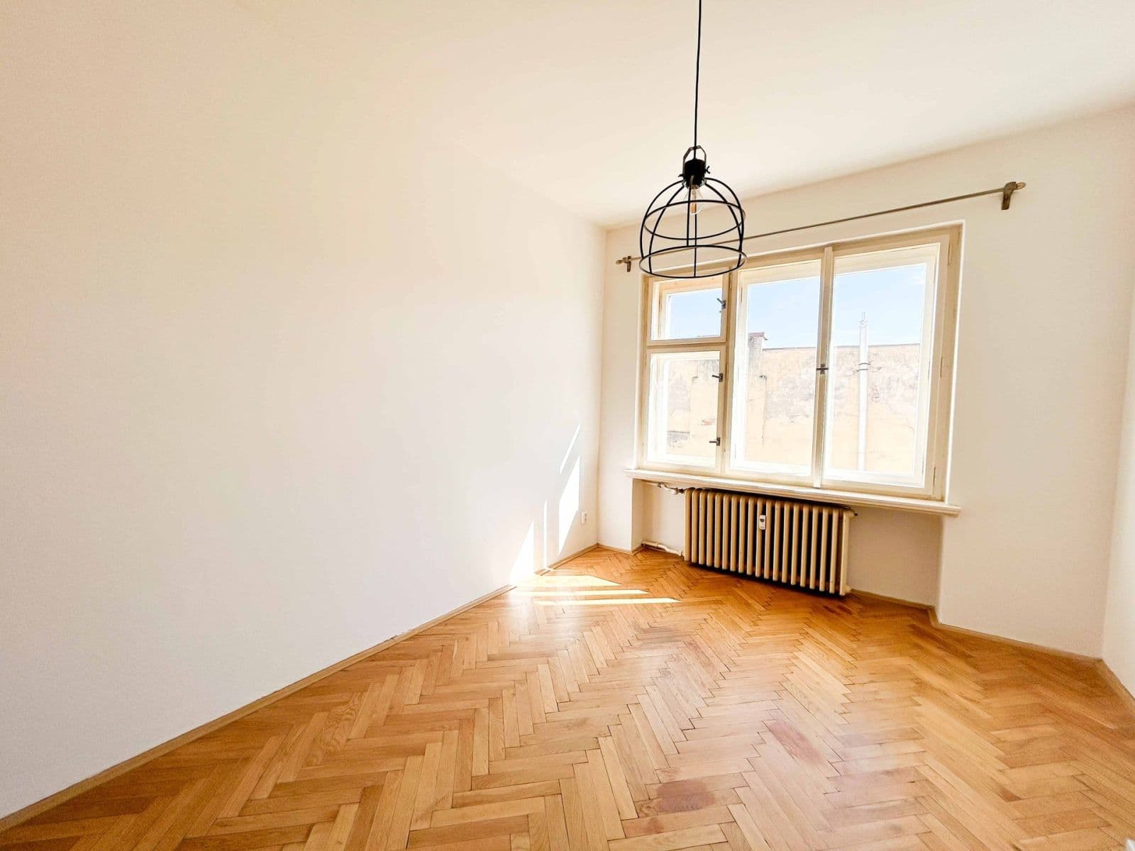 1 bedroom with open-plan kitchen flat to rent, 36 m², Nádražní, Prague, Prague 1 bedroom with open-plan kitchen flat to rent, 36 m², Nádražní, Prague, Prague