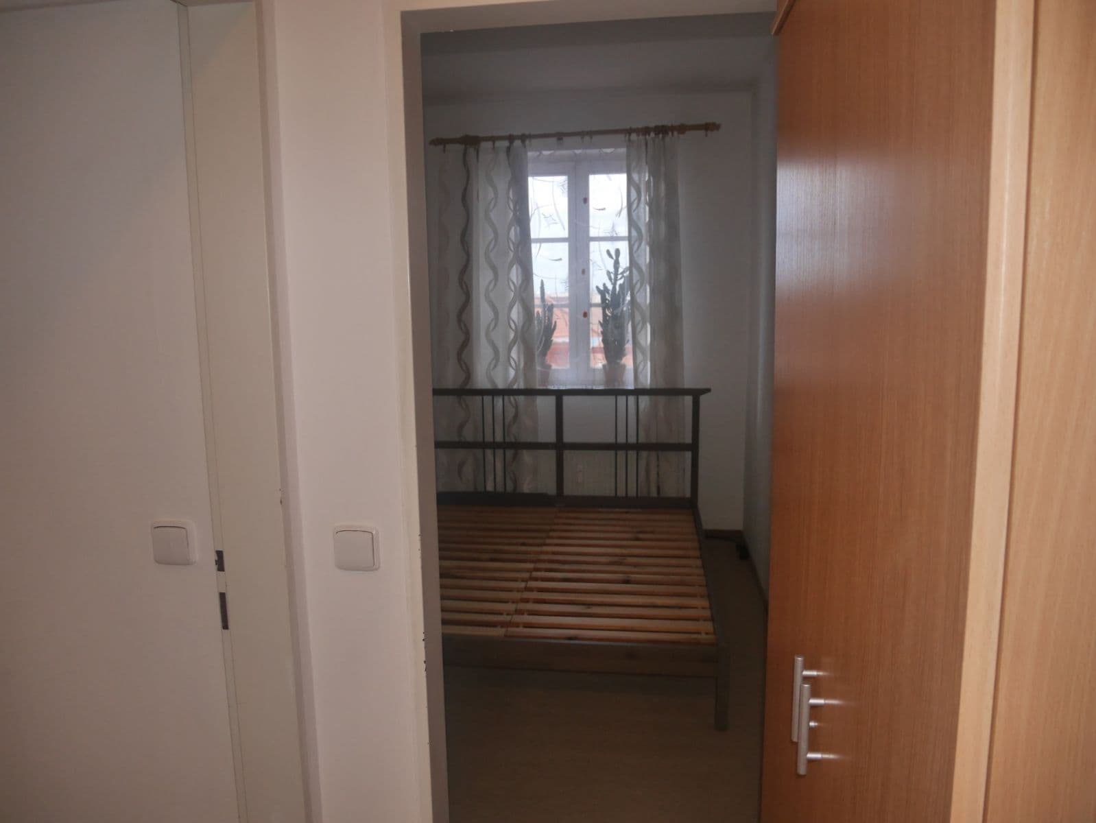 1 bedroom with open-plan kitchen flat to rent, 43 m², Pelušková, Prague, Prague 1 bedroom with open-plan kitchen flat to rent, 43 m², Pelušková, Prague, Prague