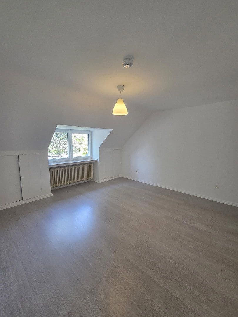 3 bedroom flat to rent, 80 m², Stolberstrasse 378, Köln, North Rhine-Westphalia 3 bedroom flat to rent, 80 m², Stolberstrasse 378, Köln, North Rhine-Westphalia