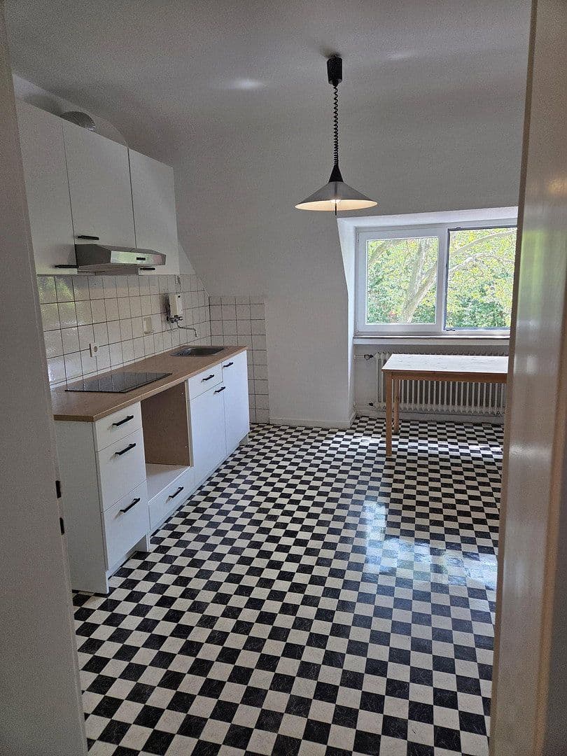 3 bedroom flat to rent, 80 m², Stolberstrasse 378, Köln, North Rhine-Westphalia 3 bedroom flat to rent, 80 m², Stolberstrasse 378, Köln, North Rhine-Westphalia