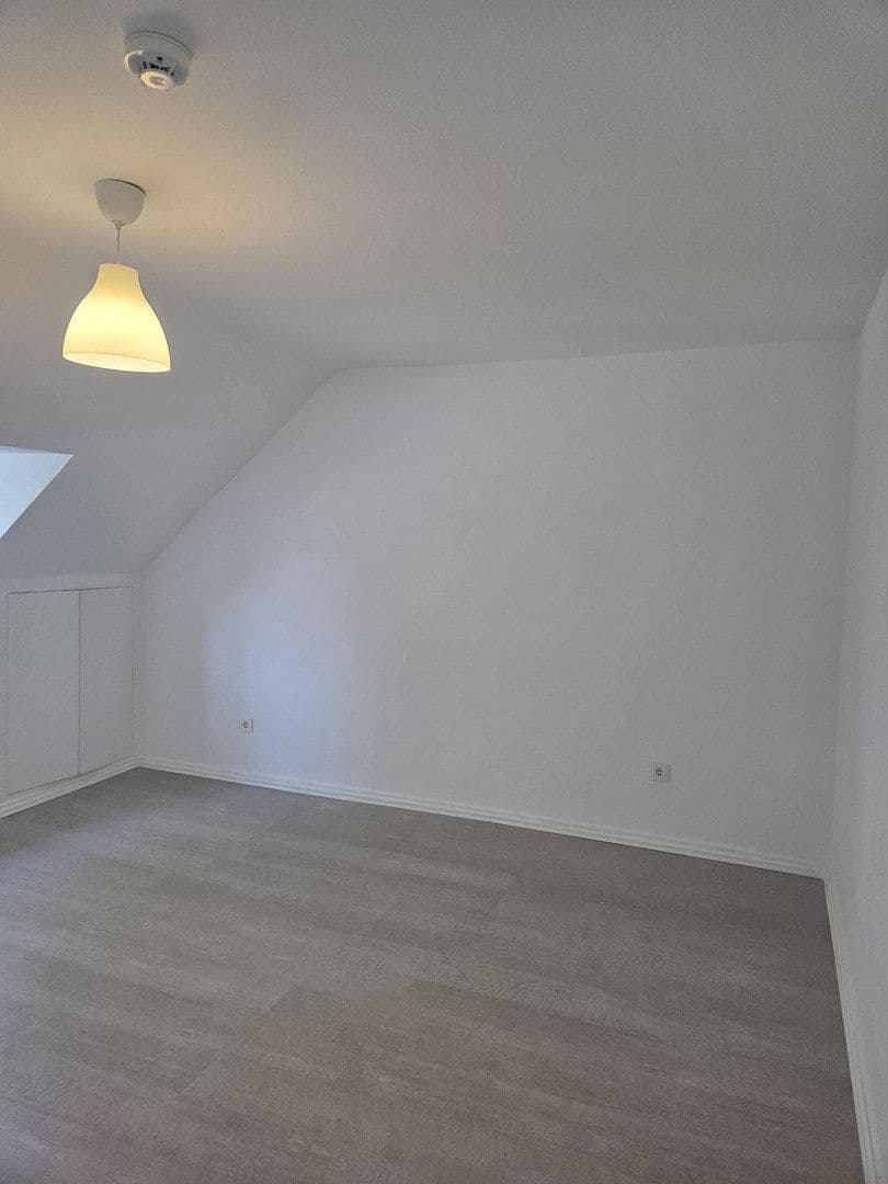 3 bedroom flat to rent, 80 m², Stolberstrasse 378, Köln, North Rhine-Westphalia 3 bedroom flat to rent, 80 m², Stolberstrasse 378, Köln, North Rhine-Westphalia