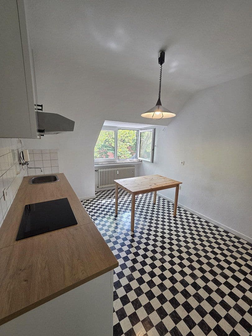3 bedroom flat to rent, 80 m², Stolberstrasse 378, Köln, North Rhine-Westphalia 3 bedroom flat to rent, 80 m², Stolberstrasse 378, Köln, North Rhine-Westphalia