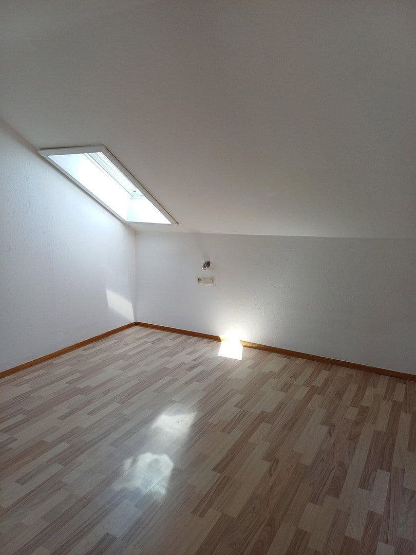 3 bedroom flat to rent, 58 m², Teckstr. 2, Göppingen, Baden-Württemberg 3 bedroom flat to rent, 58 m², Teckstr. 2, Göppingen, Baden-Württemberg