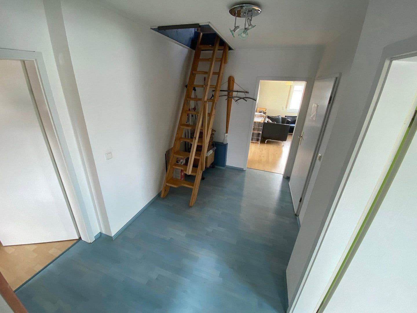 office to rent, 122 m², Mainhausen, Hesse office to rent, 122 m², Mainhausen, Hesse