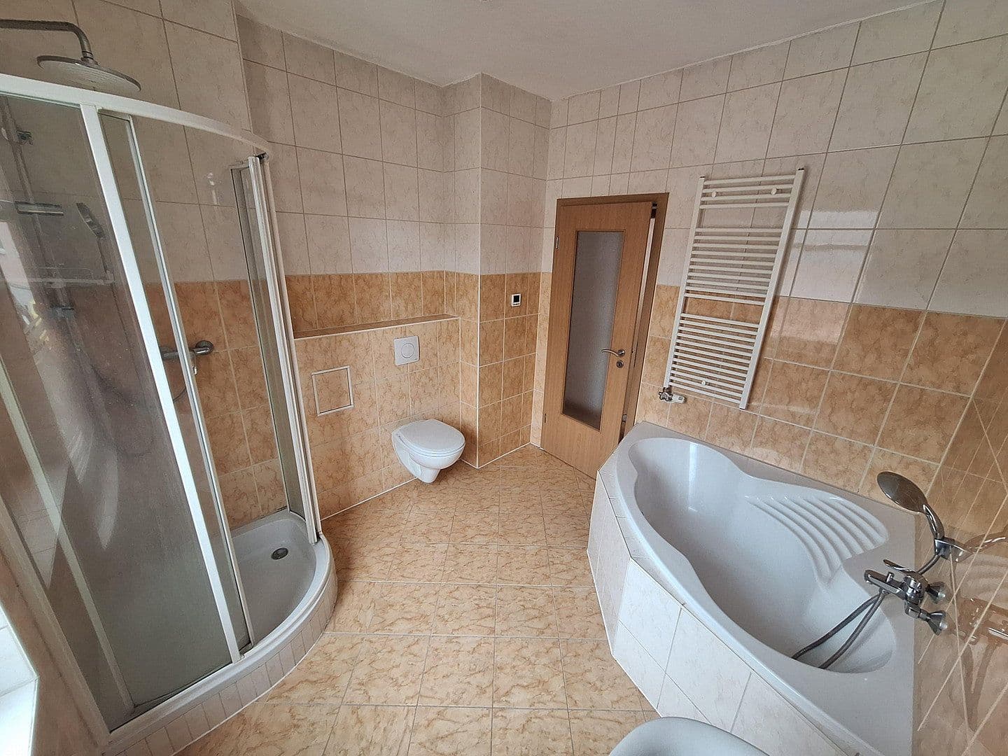 3 bedroom flat to rent, 85 m², Lange Straße 2, Zwickau, Saxony 3 bedroom flat to rent, 85 m², Lange Straße 2, Zwickau, Saxony