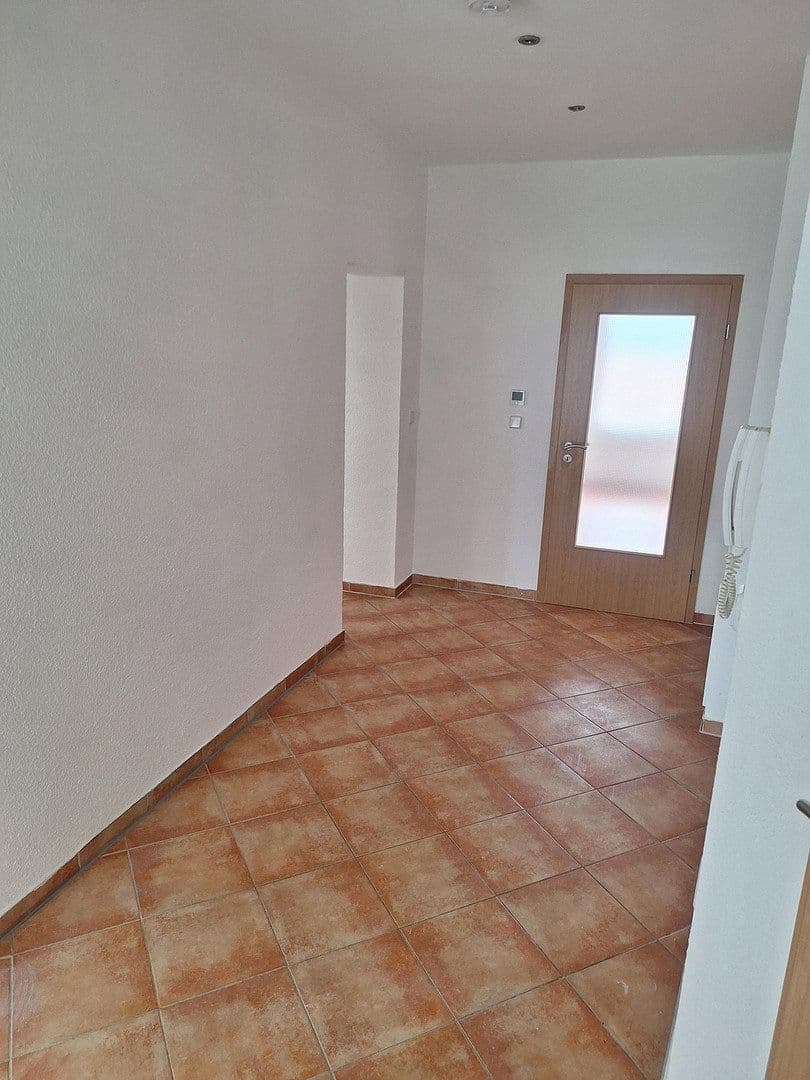 3 bedroom flat to rent, 85 m², Lange Straße 2, Zwickau, Saxony 3 bedroom flat to rent, 85 m², Lange Straße 2, Zwickau, Saxony