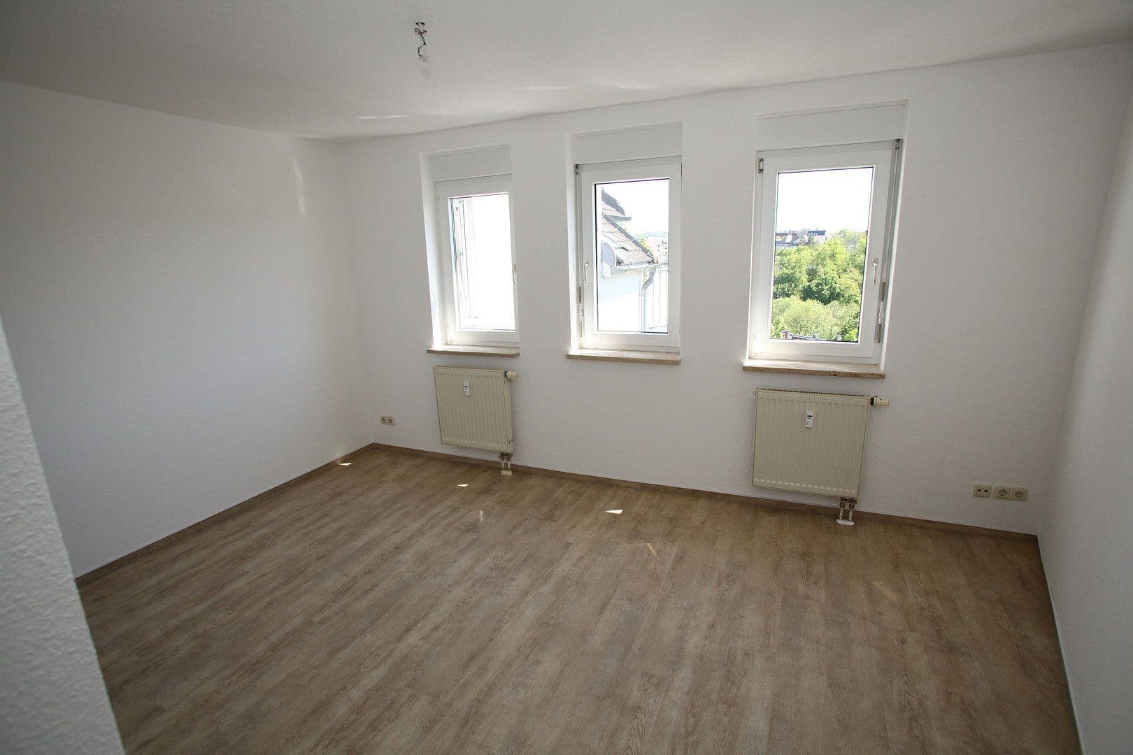 3 bedroom flat to rent, 98 m², Streitsberg 7, Plauen, Saxony 3 bedroom flat to rent, 98 m², Streitsberg 7, Plauen, Saxony