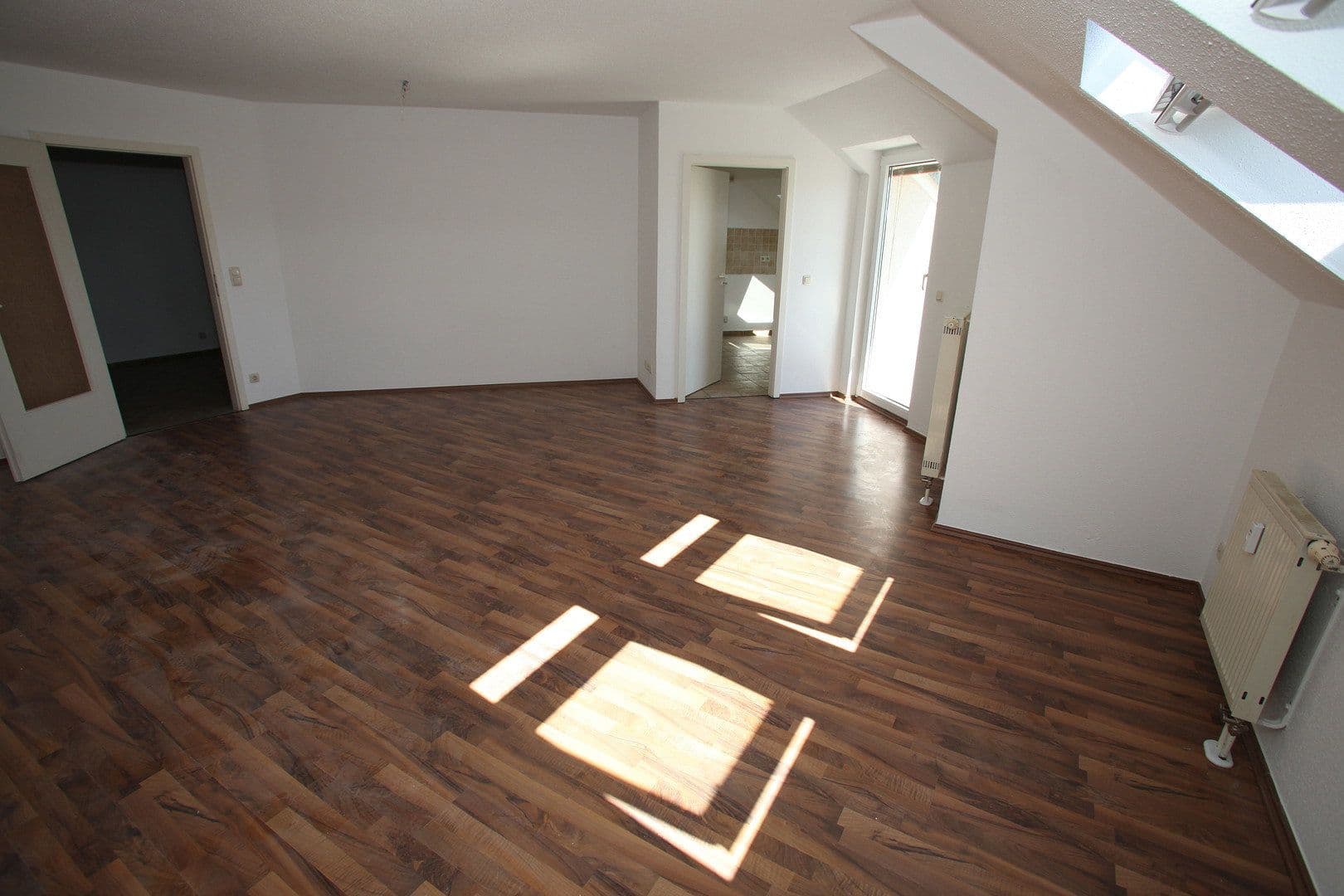 3 bedroom flat to rent, 98 m², Streitsberg 7, Plauen, Saxony 3 bedroom flat to rent, 98 m², Streitsberg 7, Plauen, Saxony