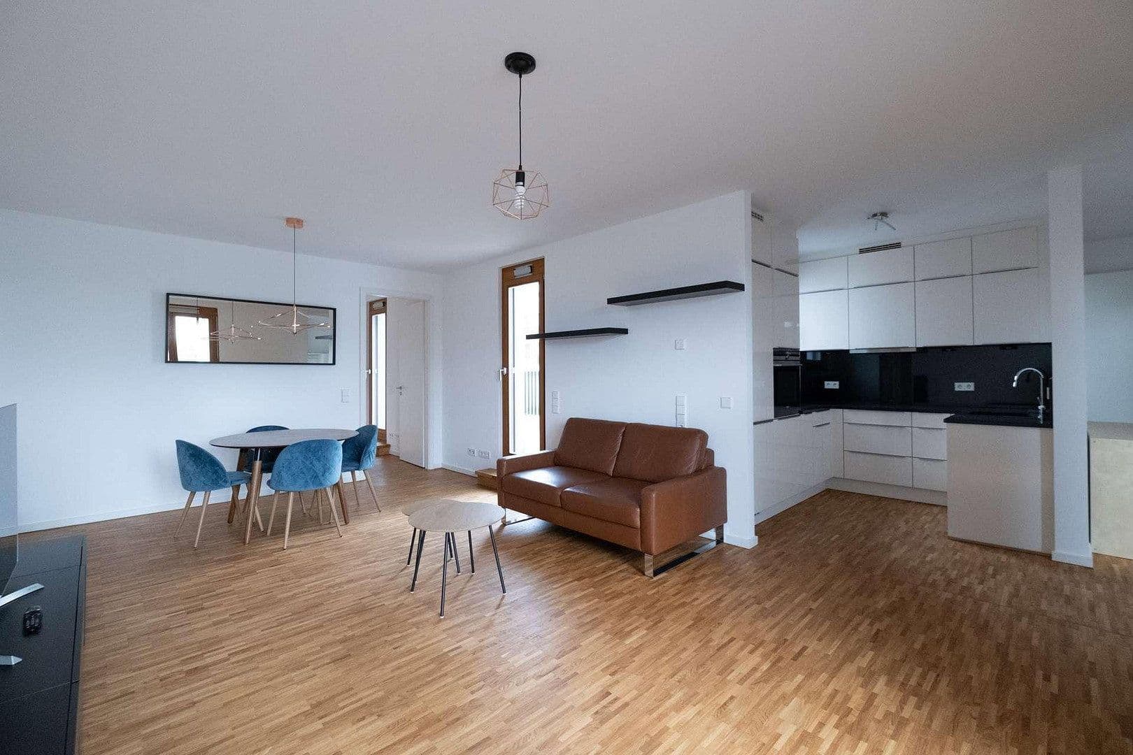 2 bedroom flat to rent, 88 m², Pariser Straße 4, Frankfurt am Main, Hesse 2 bedroom flat to rent, 88 m², Pariser Straße 4, Frankfurt am Main, Hesse
