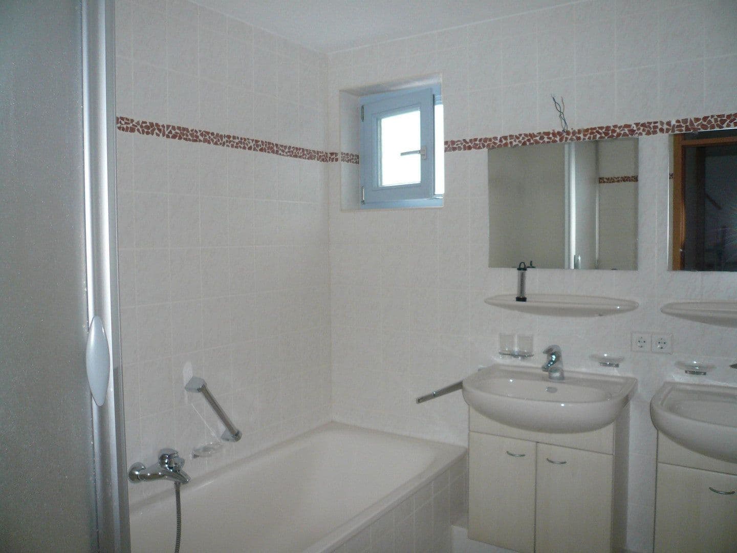 3 bedroom with open-plan kitchen flat for sale, 121 m², Sindelfingen, Baden-Württemberg 3 bedroom with open-plan kitchen flat for sale, 121 m², Sindelfingen, Baden-Württemberg