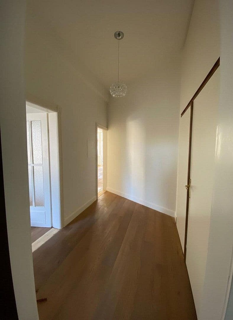 3 bedroom flat to rent, 110 m², Frankfurt, Hesse 3 bedroom flat to rent, 110 m², Frankfurt, Hesse