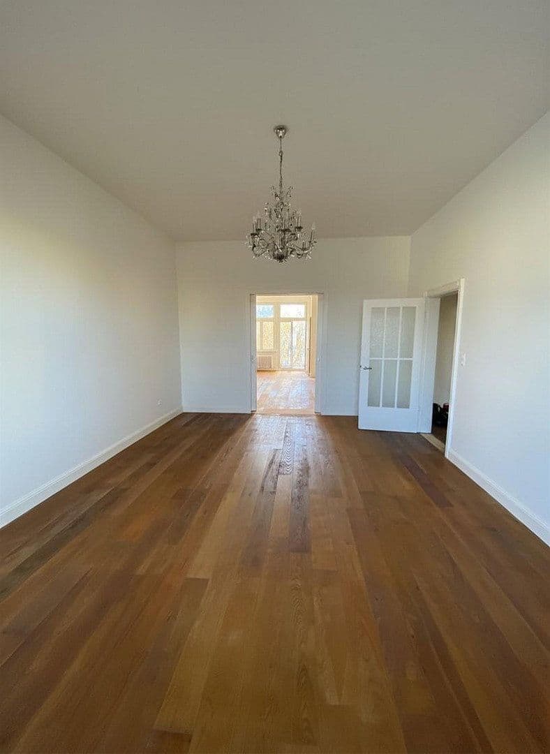 3 bedroom flat to rent, 110 m², Frankfurt, Hesse 3 bedroom flat to rent, 110 m², Frankfurt, Hesse