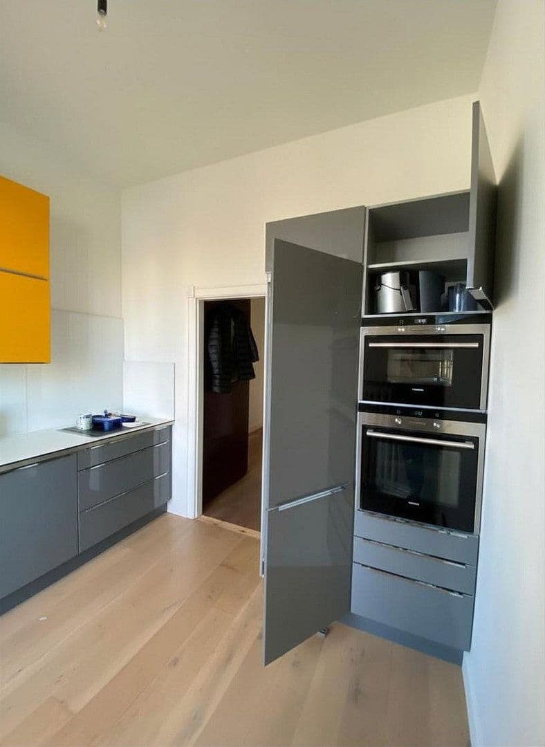 3 bedroom flat to rent, 110 m², Frankfurt, Hesse 3 bedroom flat to rent, 110 m², Frankfurt, Hesse