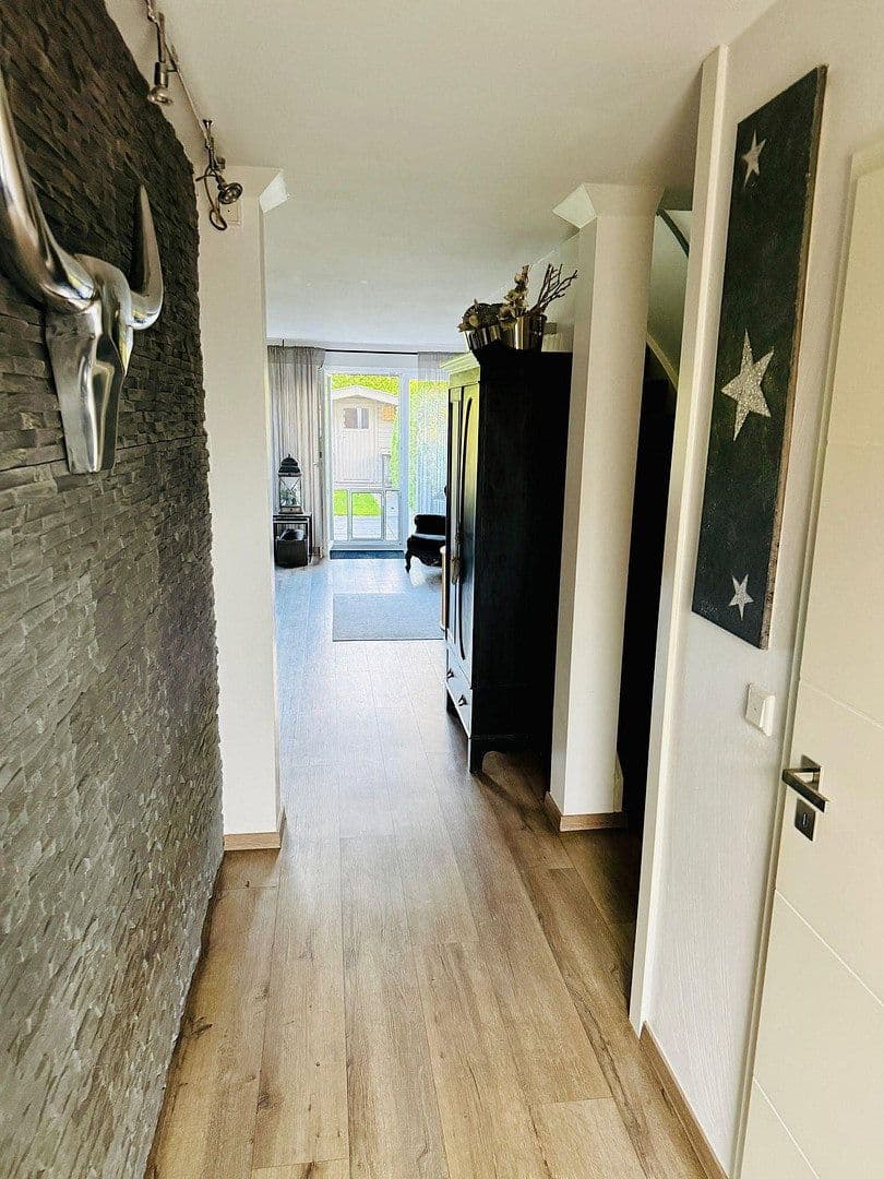house for sale, 113 m², Willich, North Rhine-Westphalia house for sale, 113 m², Willich, North Rhine-Westphalia