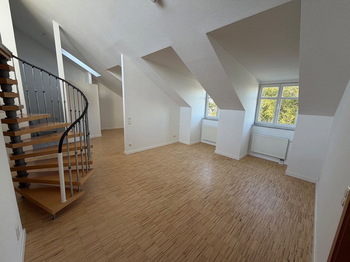 1 bedroom with open-plan kitchen flat to rent, 98 m², Uferstraße 19, Leipzig, Saxony 1 bedroom with open-plan kitchen flat to rent, 98 m², Uferstraße 19, Leipzig, Saxony