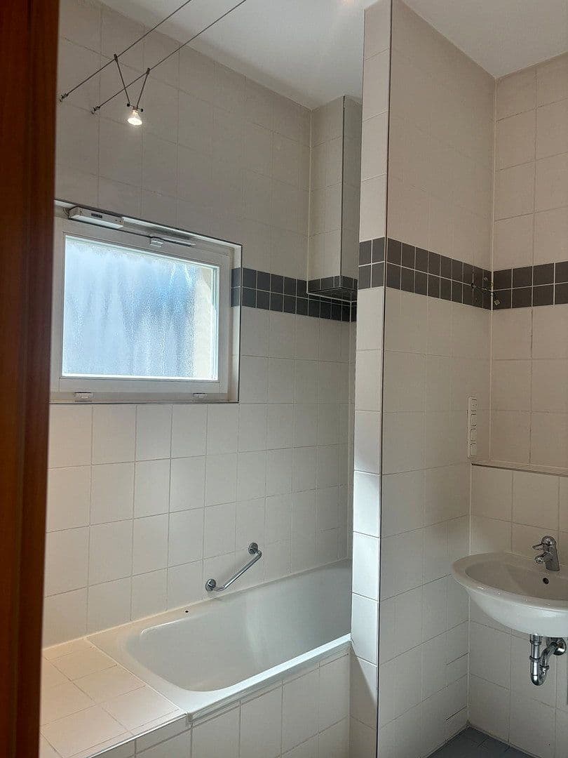 1 bedroom with open-plan kitchen flat to rent, 98 m², Uferstraße 19, Leipzig, Saxony 1 bedroom with open-plan kitchen flat to rent, 98 m², Uferstraße 19, Leipzig, Saxony