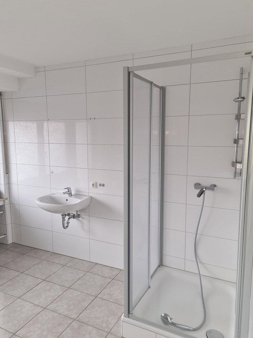 2 bedroom with open-plan kitchen flat to rent, 110 m², Sinntal, Hesse 2 bedroom with open-plan kitchen flat to rent, 110 m², Sinntal, Hesse