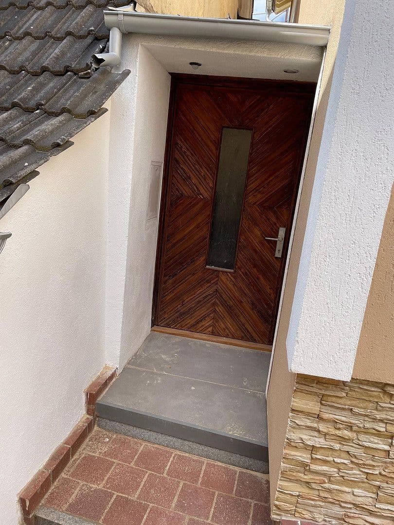 1 bedroom with open-plan kitchen flat to rent, 70 m², Marktstr. 3, Rottenburg a. d. Laaber, Bavaria 1 bedroom with open-plan kitchen flat to rent, 70 m², Marktstr. 3, Rottenburg a. d. Laaber, Bavaria