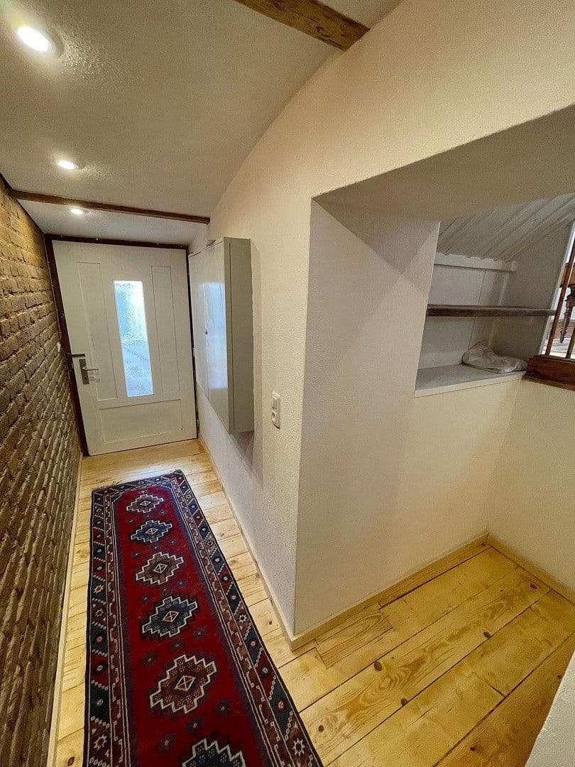 1 bedroom with open-plan kitchen flat to rent, 70 m², Marktstr. 3, Rottenburg a. d. Laaber, Bavaria 1 bedroom with open-plan kitchen flat to rent, 70 m², Marktstr. 3, Rottenburg a. d. Laaber, Bavaria