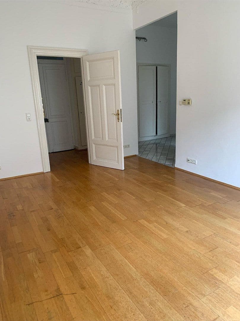 2 bedroom flat to rent, 56 m², Gneisenaustrasse 10, Wiesbaden, Hesse 2 bedroom flat to rent, 56 m², Gneisenaustrasse 10, Wiesbaden, Hesse