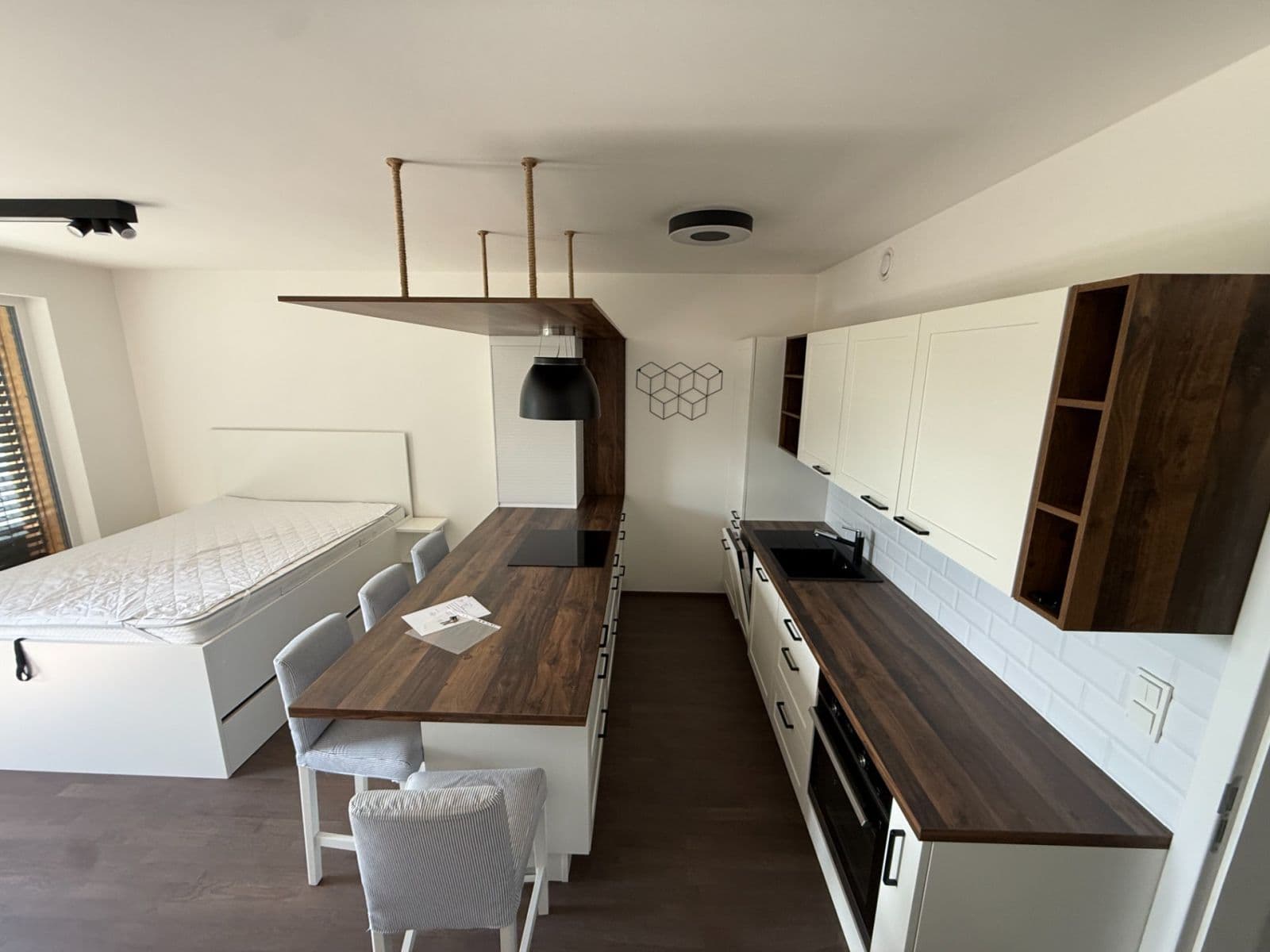 Studio flat to rent, 36 m², Vrbova, Prague, Prague Studio flat to rent, 36 m², Vrbova, Prague, Prague