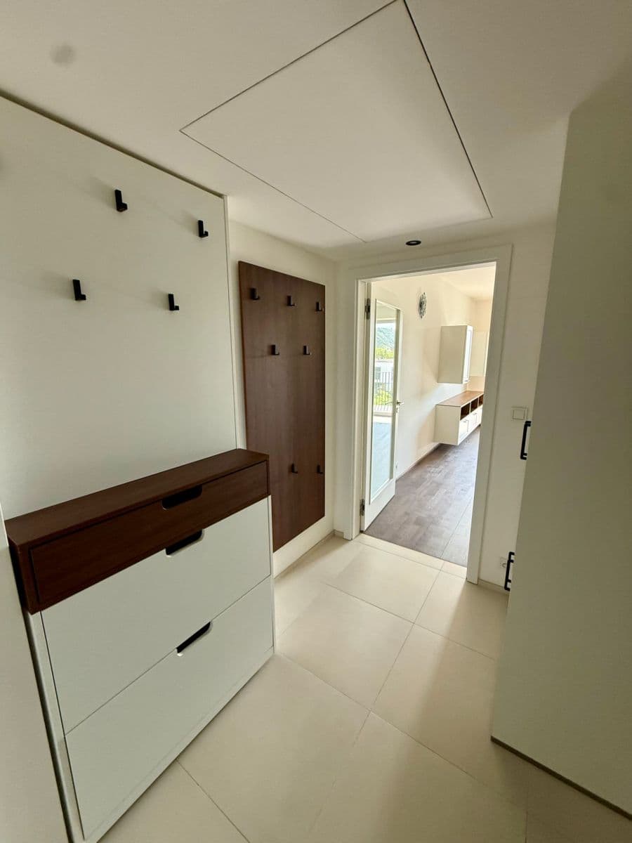 Studio flat to rent, 36 m², Vrbova, Prague, Prague Studio flat to rent, 36 m², Vrbova, Prague, Prague