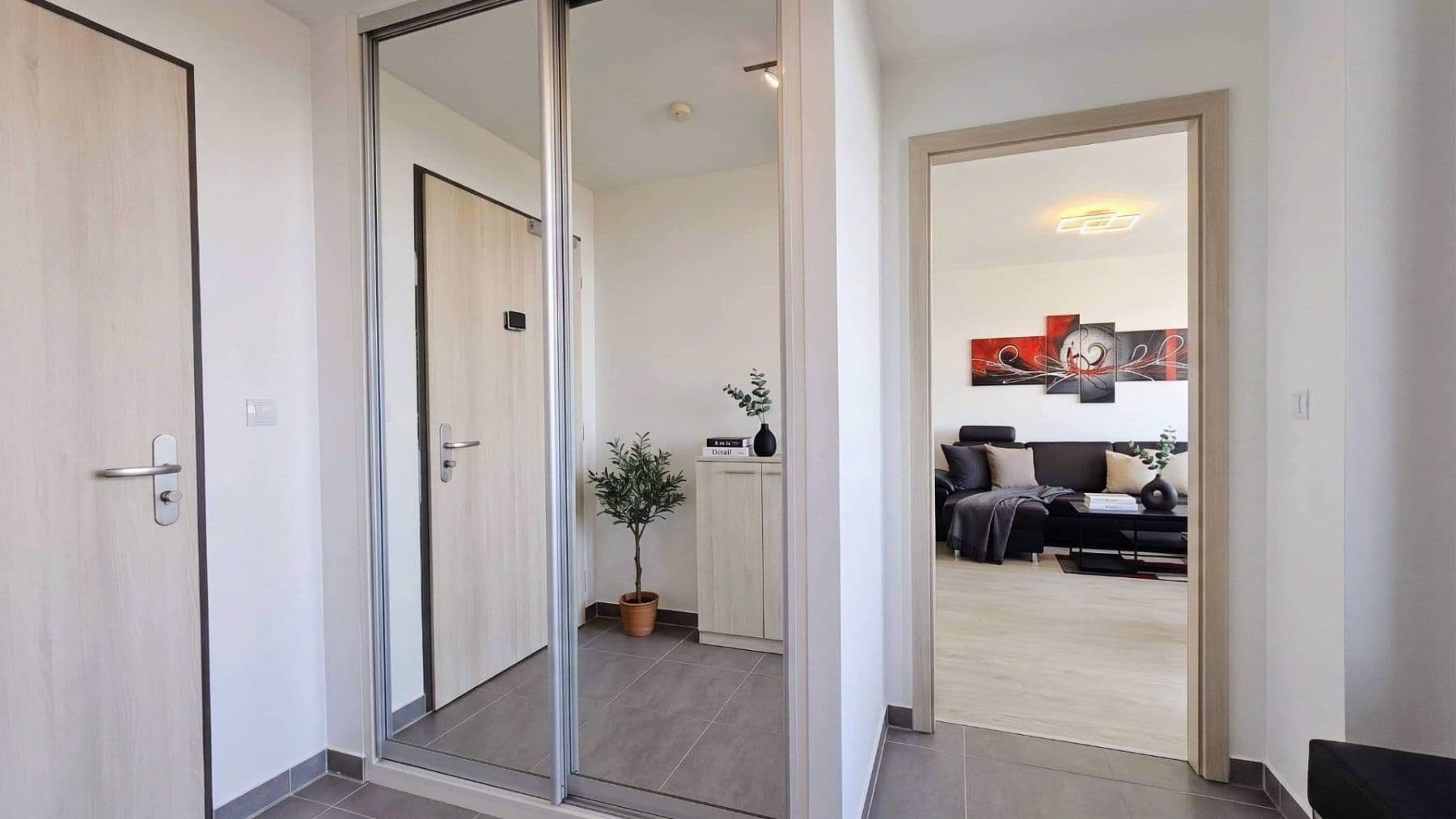 2 bedroom with open-plan kitchen flat to rent, 83 m², Chlebovická, Prague, Prague 2 bedroom with open-plan kitchen flat to rent, 83 m², Chlebovická, Prague, Prague