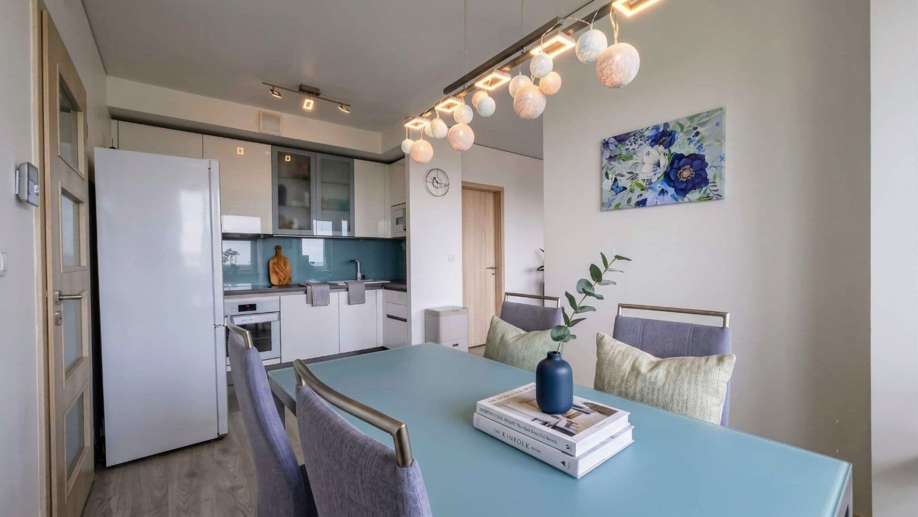 2 bedroom with open-plan kitchen flat to rent, 83 m², Chlebovická, Prague, Prague 2 bedroom with open-plan kitchen flat to rent, 83 m², Chlebovická, Prague, Prague