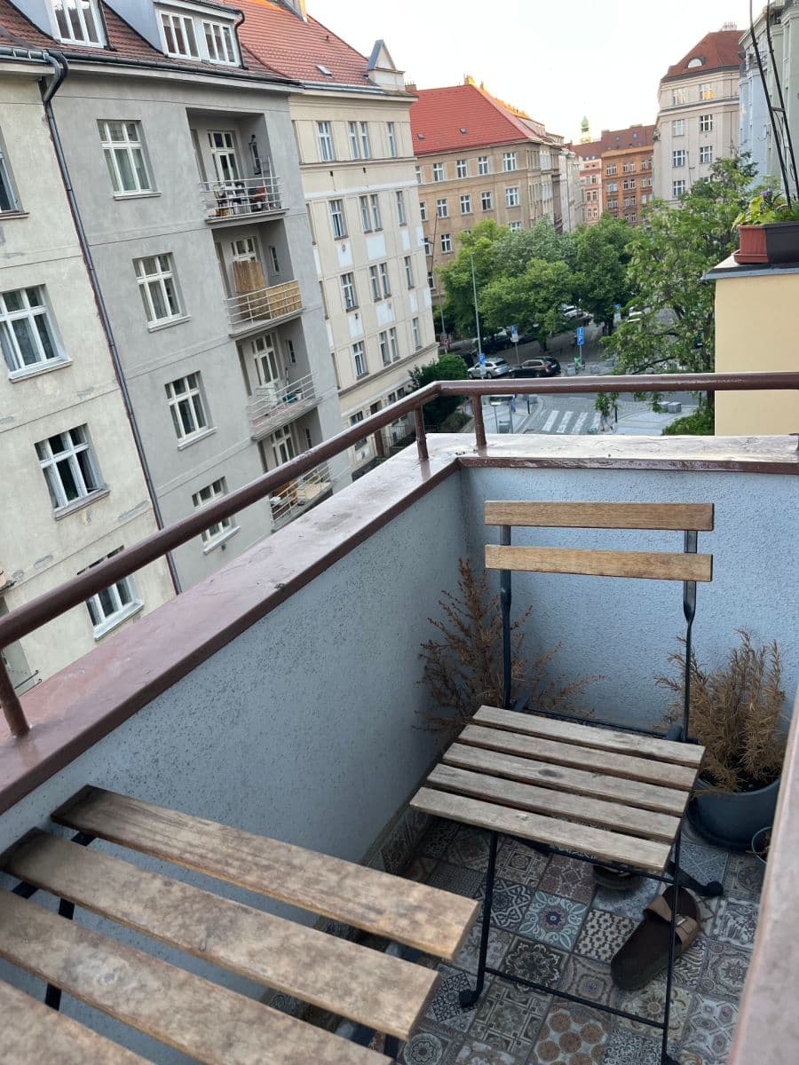 1 bedroom with open-plan kitchen flat to rent, 56 m², Bulharská, Prague, Prague 1 bedroom with open-plan kitchen flat to rent, 56 m², Bulharská, Prague, Prague
