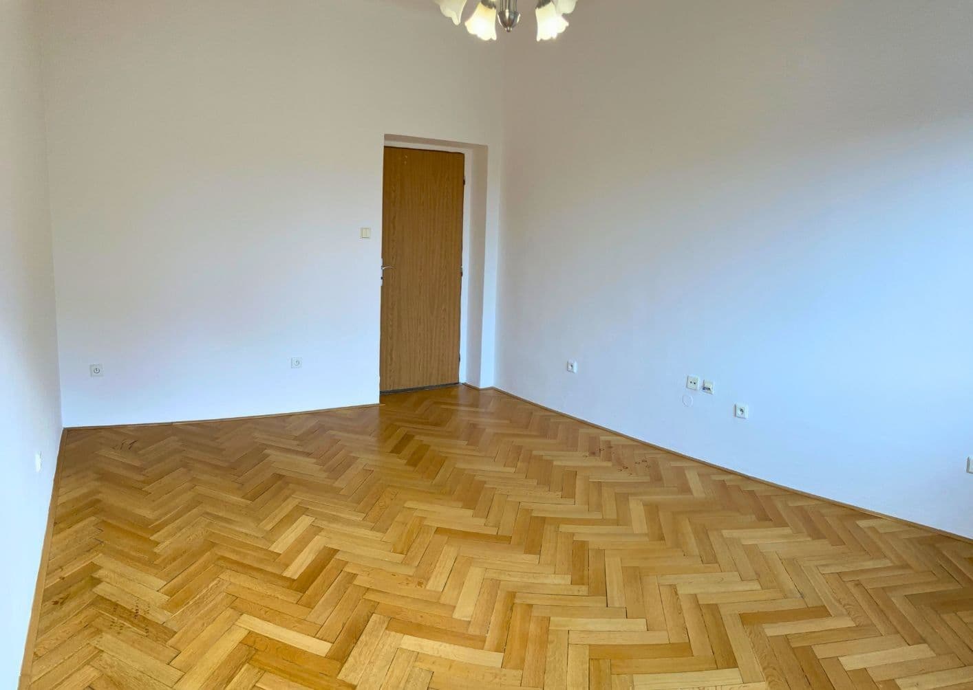 2 bedroom flat to rent, 69 m², Šmejkalova, Brno, Jihomoravský Region 2 bedroom flat to rent, 69 m², Šmejkalova, Brno, Jihomoravský Region