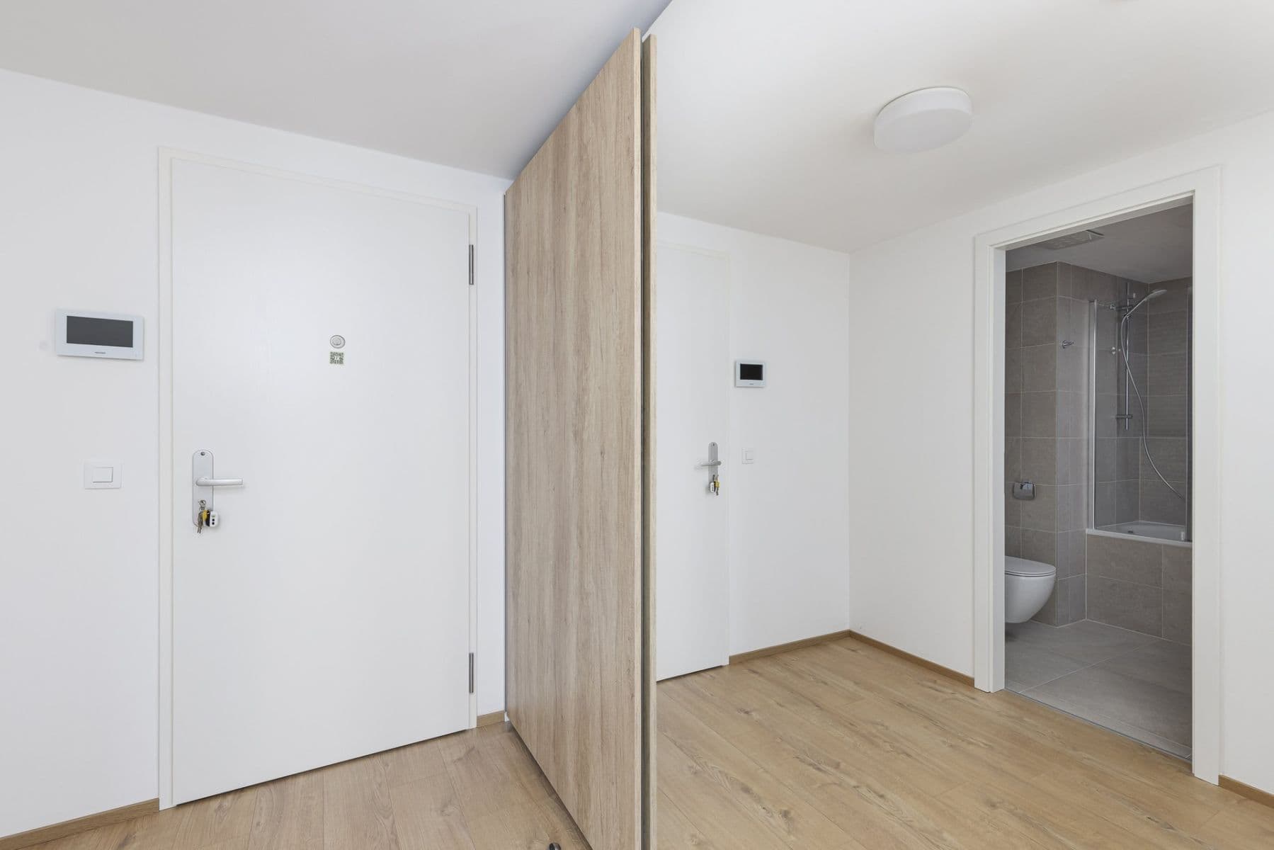 Studio flat to rent, 37 m², Nebřenická, Prague, Prague Studio flat to rent, 37 m², Nebřenická, Prague, Prague