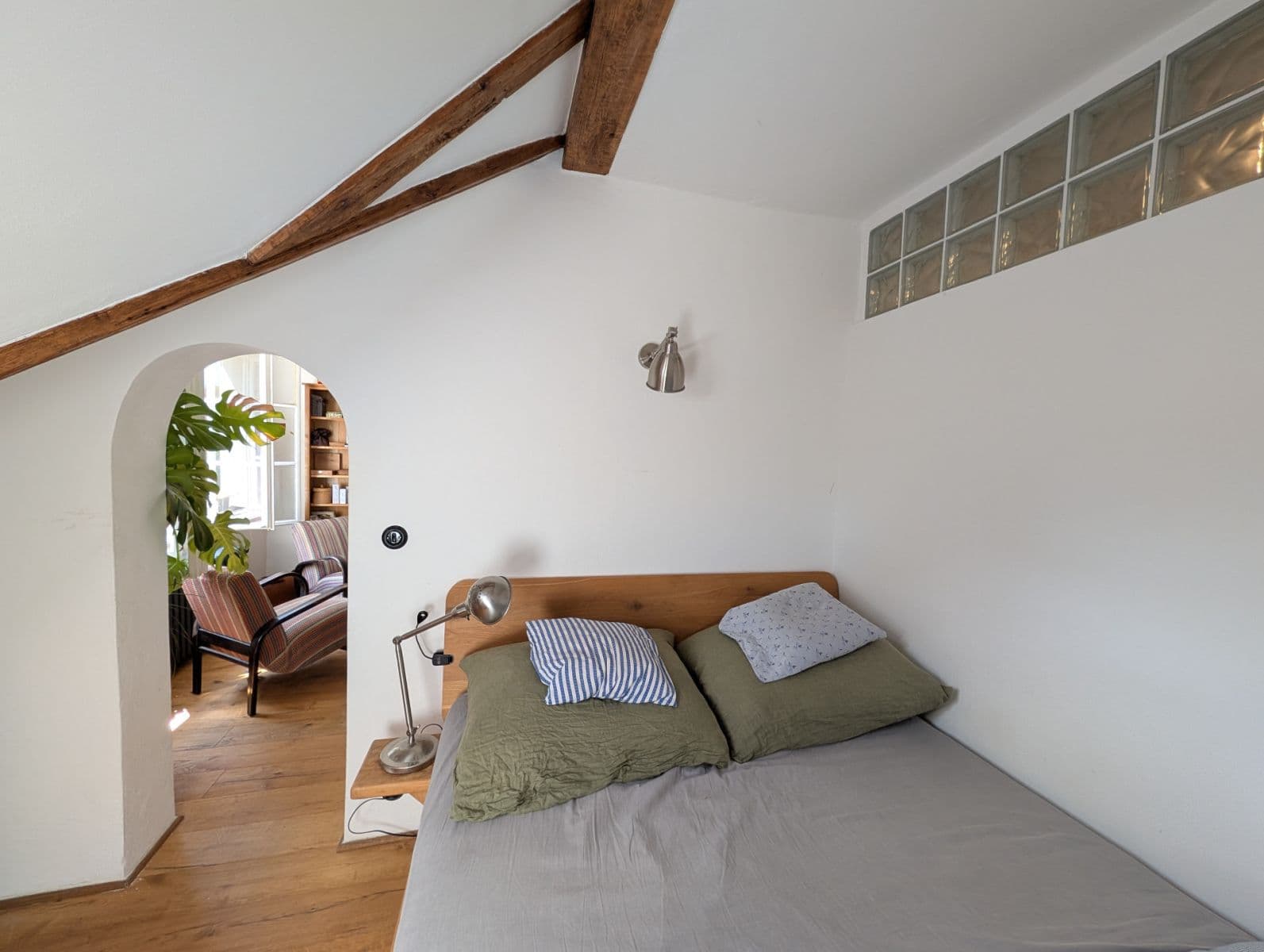 1 bedroom with open-plan kitchen flat to rent, 44 m², 8. listopadu, Prague, Prague 1 bedroom with open-plan kitchen flat to rent, 44 m², 8. listopadu, Prague, Prague