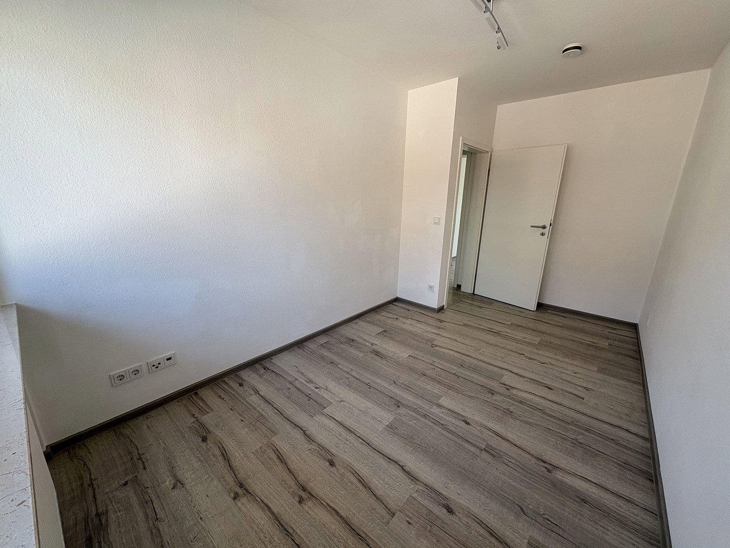 4 bedroom flat to rent, 96 m², Bad Vilbel, Hesse 4 bedroom flat to rent, 96 m², Bad Vilbel, Hesse
