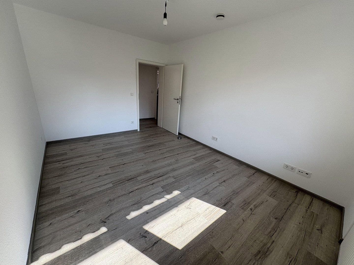 4 bedroom flat to rent, 96 m², Bad Vilbel, Hesse 4 bedroom flat to rent, 96 m², Bad Vilbel, Hesse