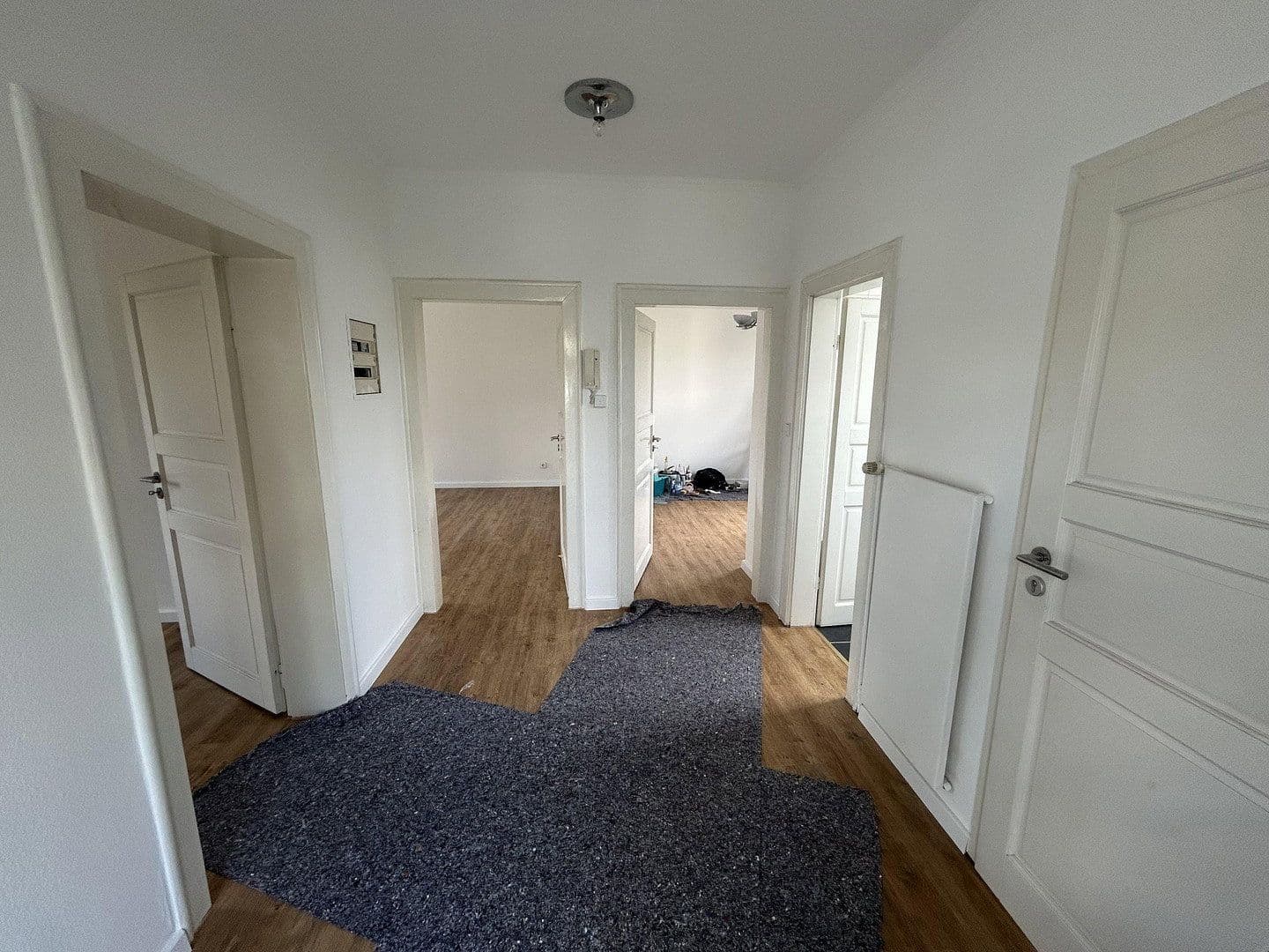 3 bedroom with open-plan kitchen flat to rent, 110 m², Offenbach, Hesse 3 bedroom with open-plan kitchen flat to rent, 110 m², Offenbach, Hesse