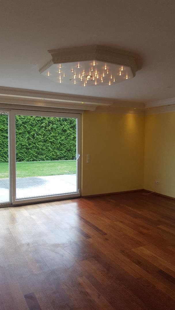 house to rent, 244 m², Leverkusen, North Rhine-Westphalia house to rent, 244 m², Leverkusen, North Rhine-Westphalia