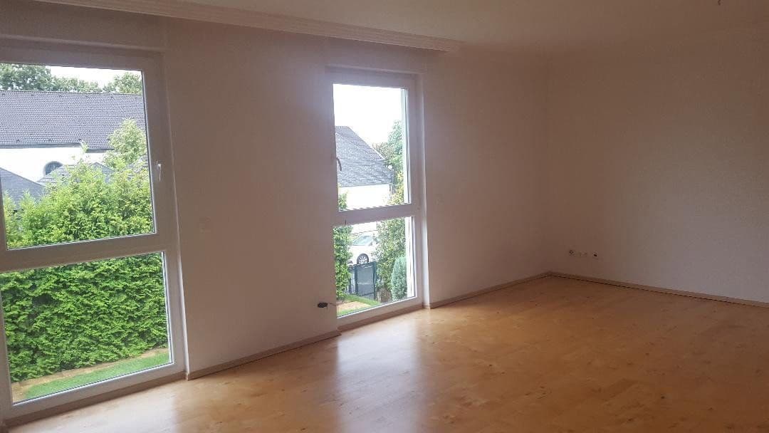 house to rent, 244 m², Leverkusen, North Rhine-Westphalia house to rent, 244 m², Leverkusen, North Rhine-Westphalia