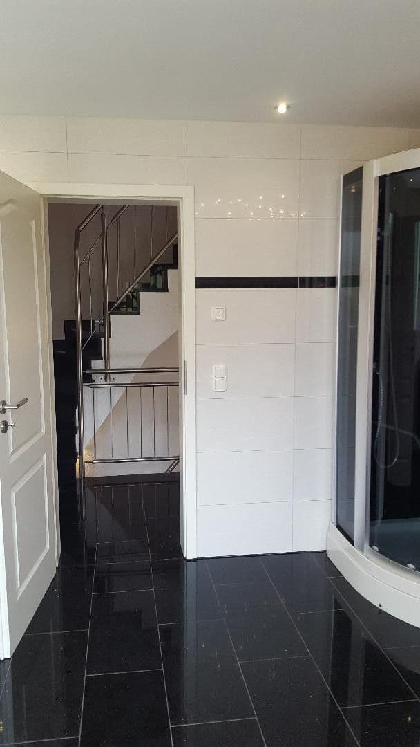 house to rent, 244 m², Leverkusen, North Rhine-Westphalia house to rent, 244 m², Leverkusen, North Rhine-Westphalia