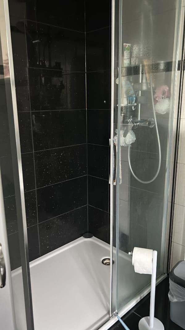 house to rent, 244 m², Leverkusen, North Rhine-Westphalia house to rent, 244 m², Leverkusen, North Rhine-Westphalia