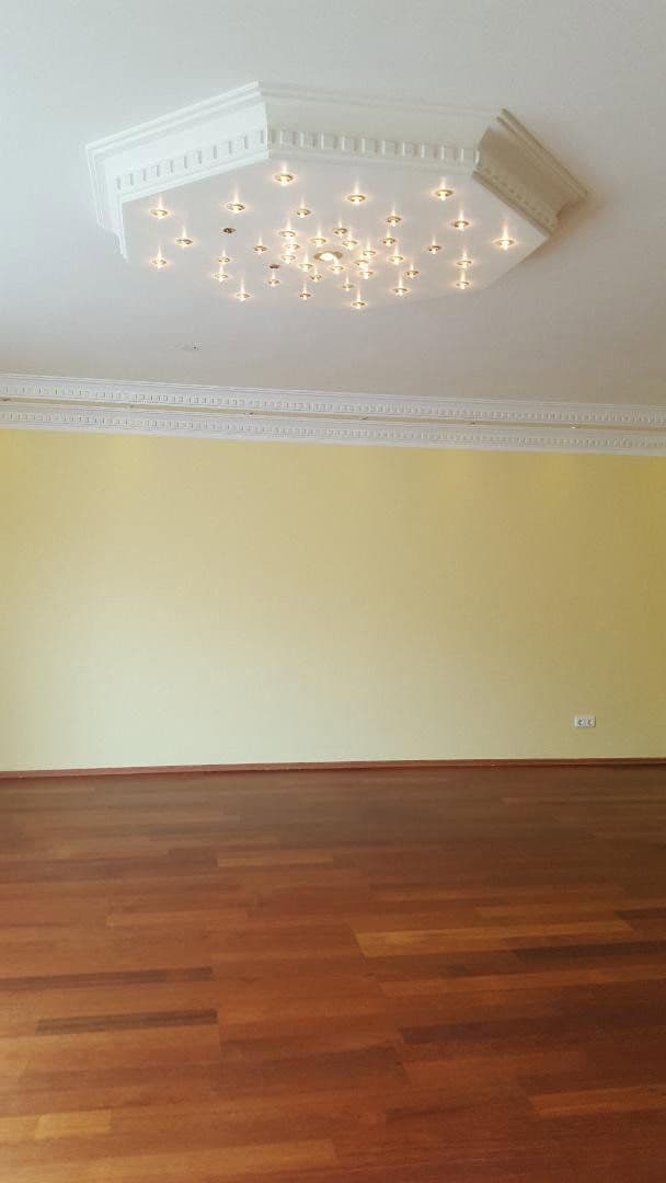 house to rent, 244 m², Leverkusen, North Rhine-Westphalia house to rent, 244 m², Leverkusen, North Rhine-Westphalia